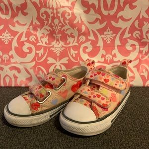 Converse - Chuck Taylor - Pink Always On Hearts Low Tops - Easy-On